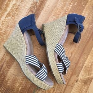 TOMS navy striped canvas espadrille wedge heels